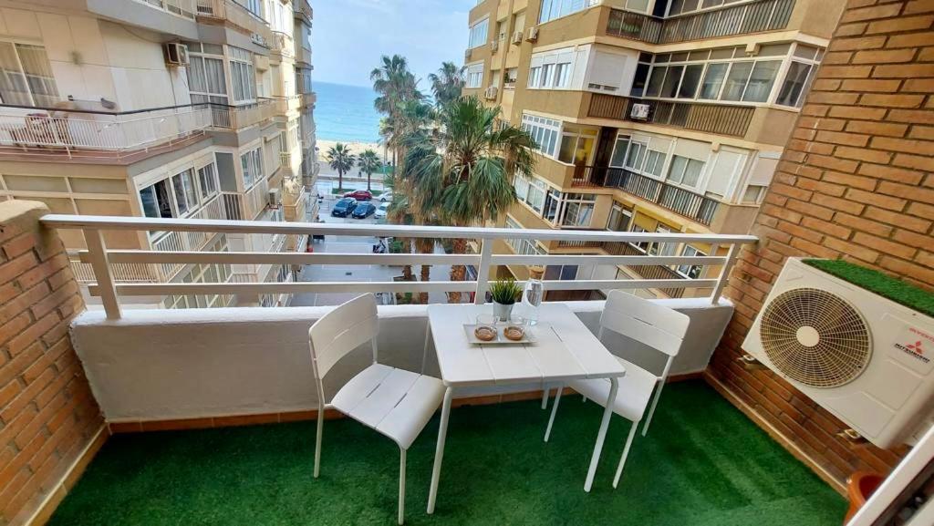 Malagueta Blue Apartment Malaga Luaran gambar